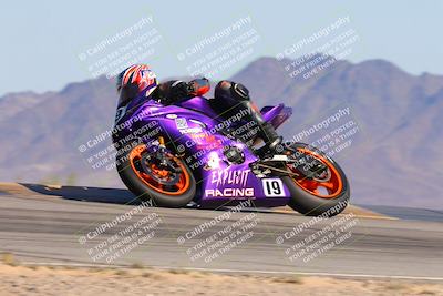 media/Oct-20-2024-CVMA (Sun) [[d4a3dff211]]/Race 16-Formula Middleweight/